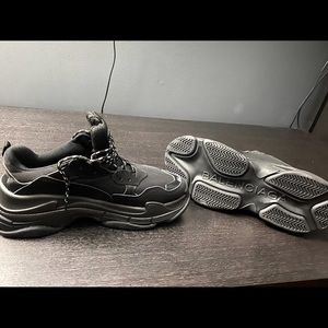Balenciaga triple s 44